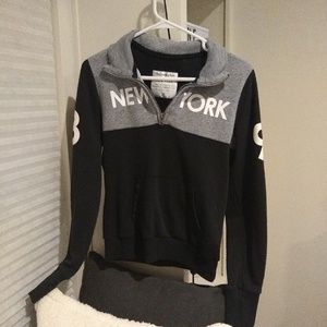 cute NY quaterzip